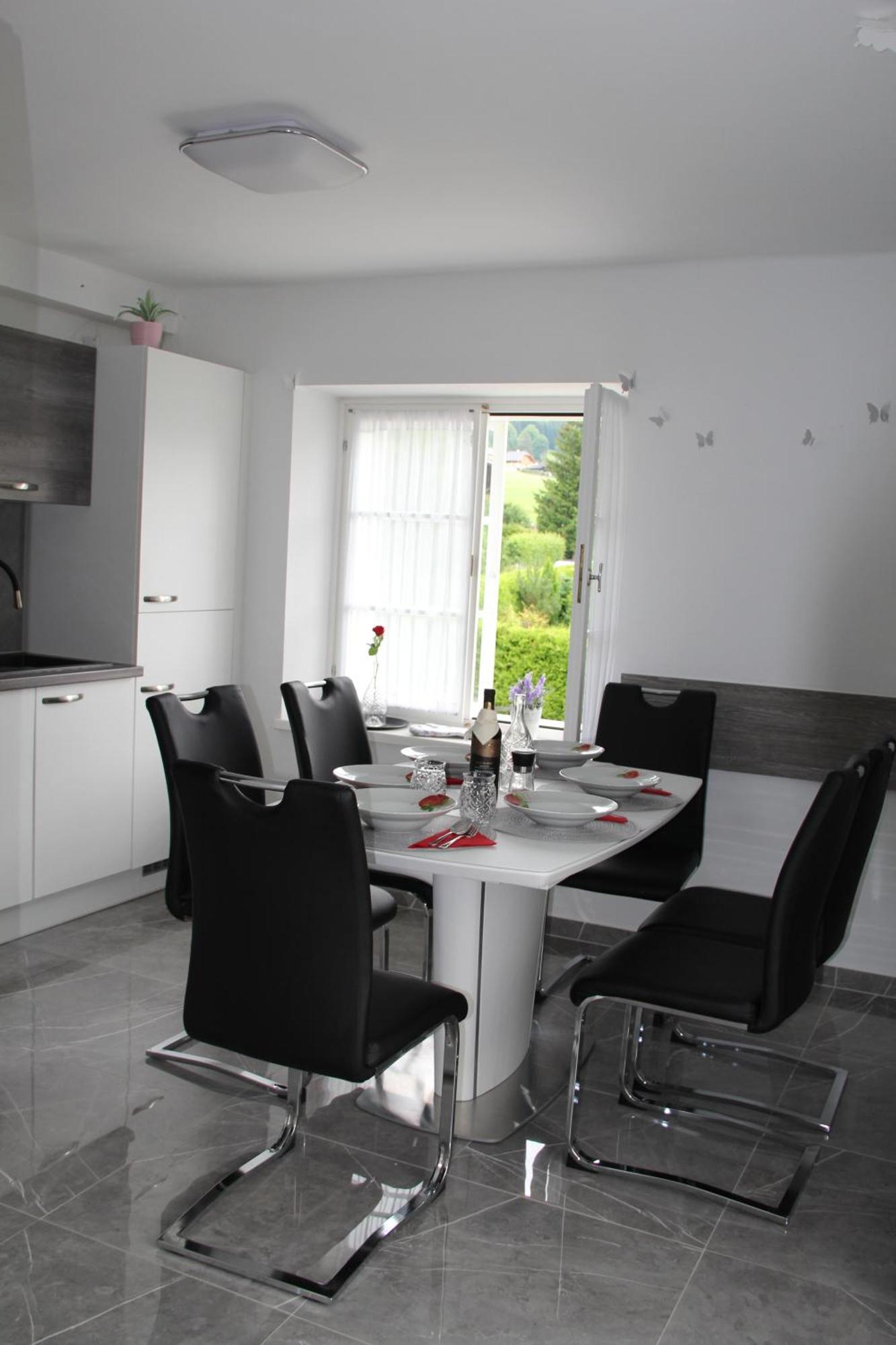 Ferienwohnung Grimmingblick - Auszeit Vom Alltag Obersdorf Екстериор снимка